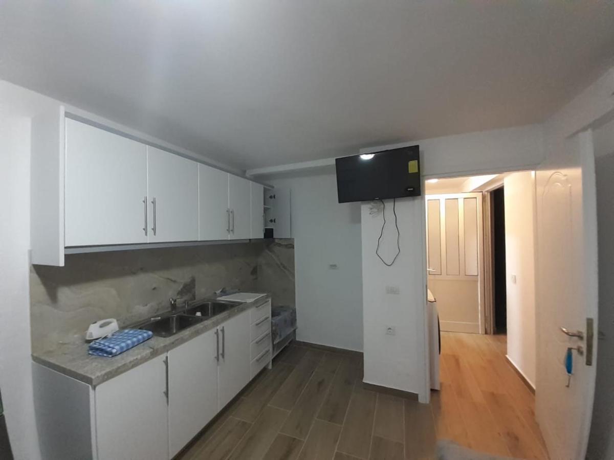 Apartment Lovely 1-bedroom In *